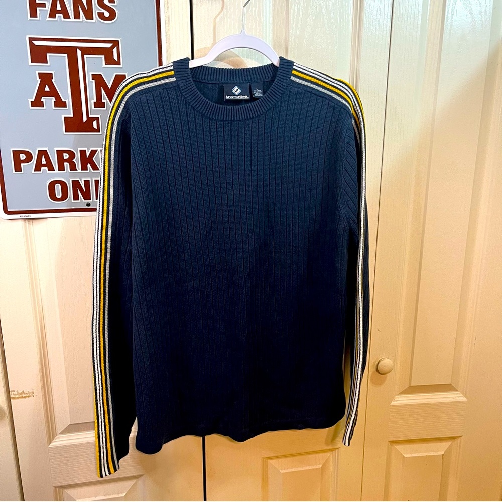 Transnine Men’s Sweater